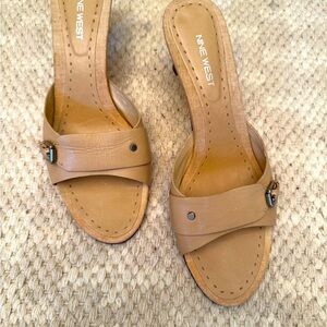 Nine West Tan Women's Slide Sandals